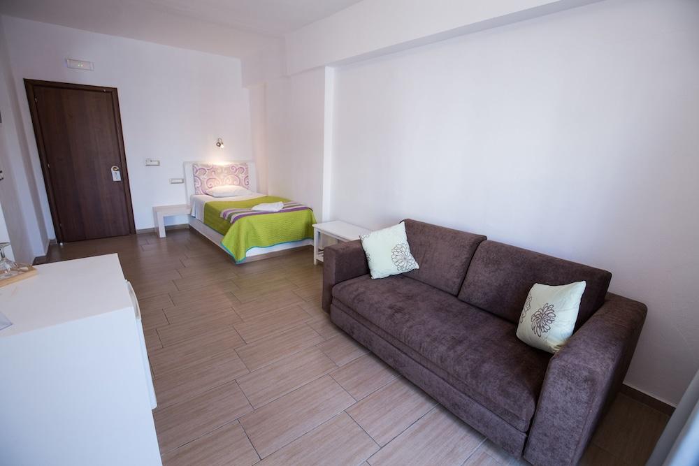 Omiros Hotel Messaria  Luaran gambar