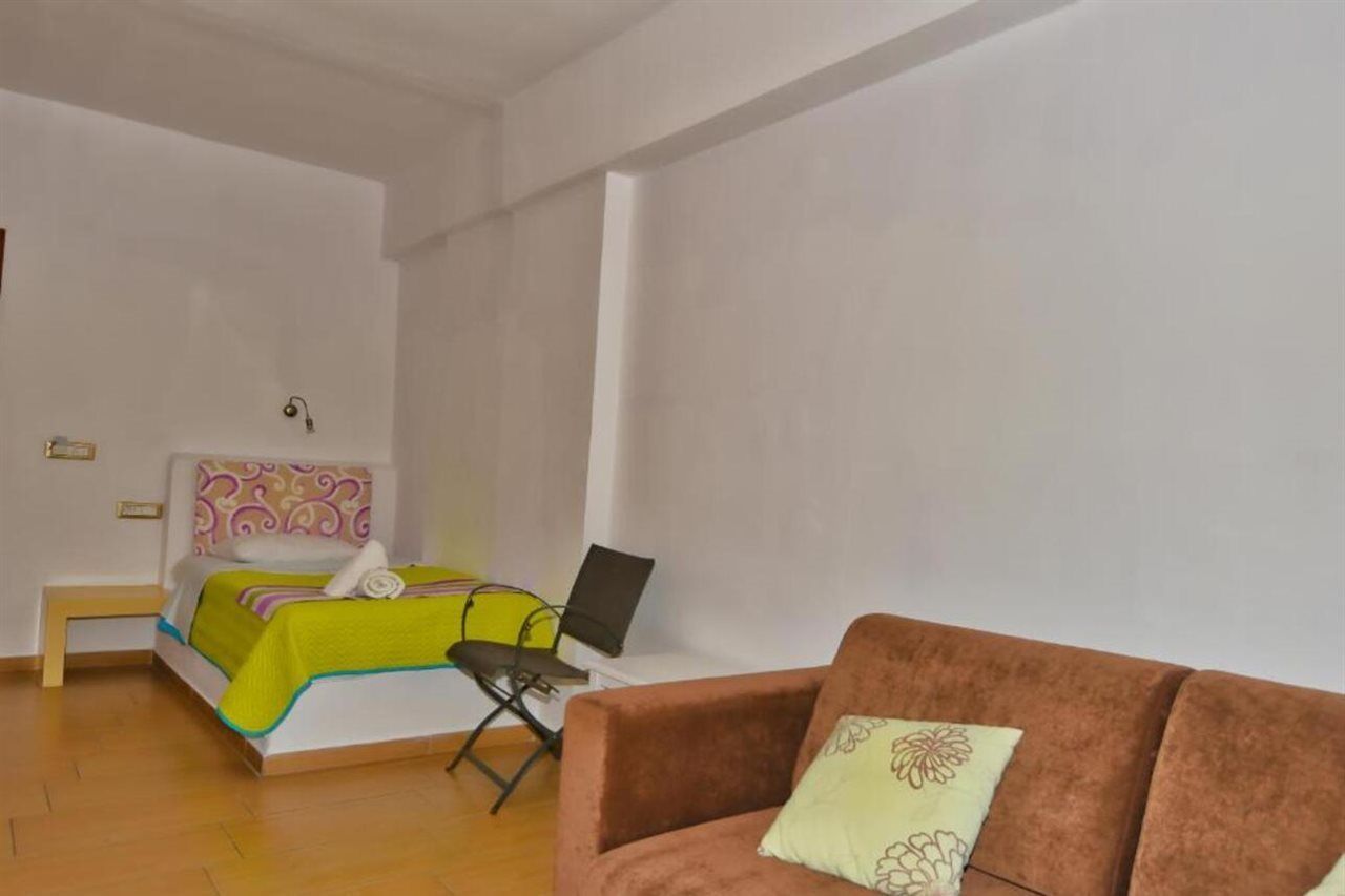 Omiros Hotel Messaria  Luaran gambar